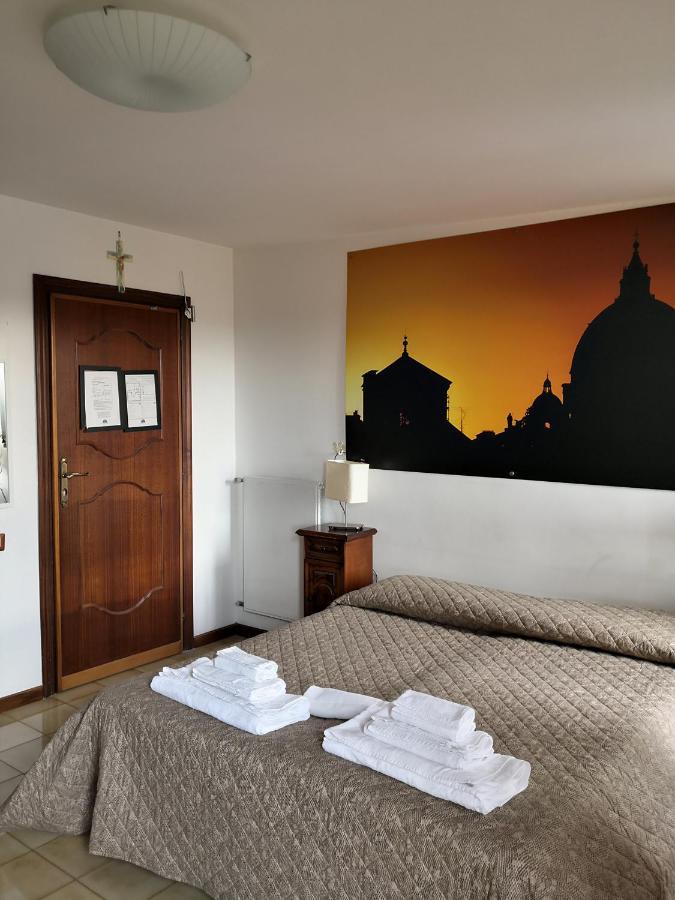 Domus Getsemani Bed & Breakfast Rome Exterior photo